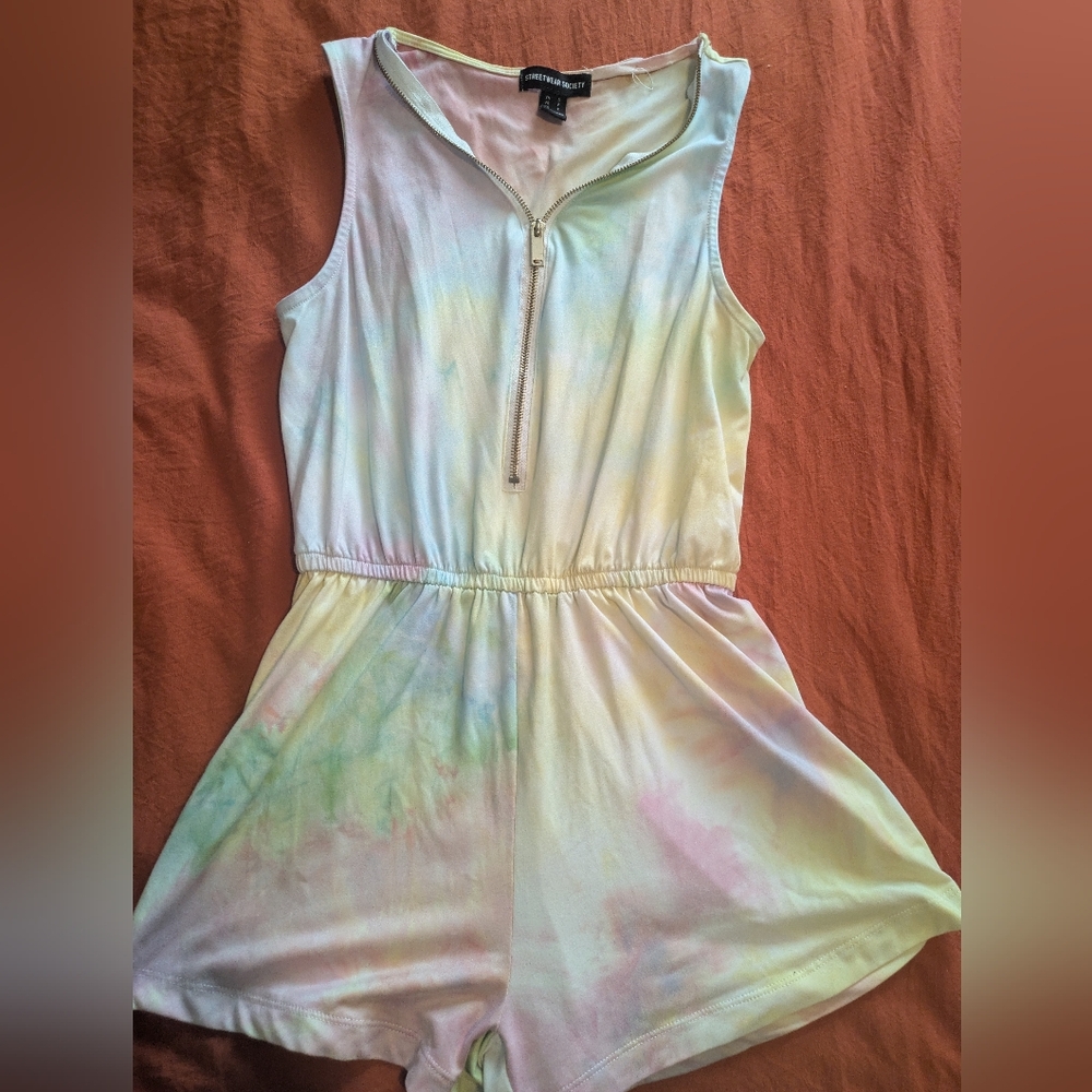 Pastel Tie-Dye Zip Front Romper in Mint, Yellow & Blush Small